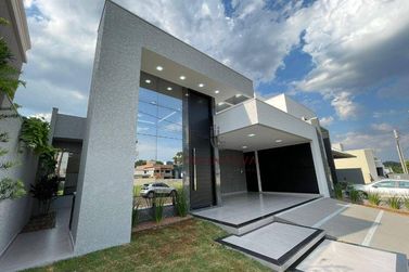 Casa &agrave; venda - 236m&sup2; - Condom&iacute;nio Residencial Safira