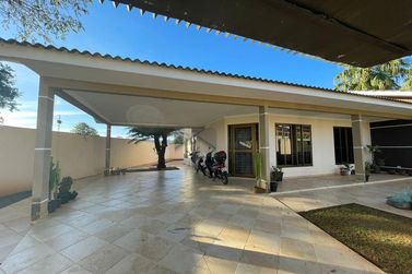 Casa &agrave; venda - 238m&sup2; - Jardim Social I