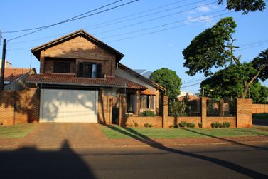 Sobrado &agrave; venda - 250m&sup2; - Jardim Eliza I