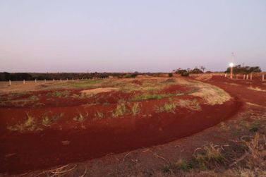 Ch&aacute;cara &agrave; venda - 10000m&sup2; - Alto da Boa Vista