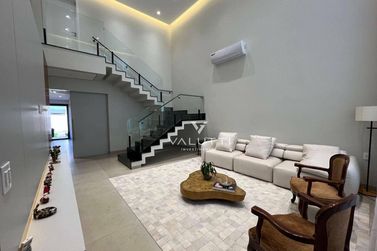 Sobrado &agrave; venda - 277m&sup2; - Condom&iacute;nio Residencial Safira