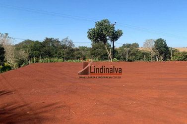 Terreno &agrave; venda - 8800m&sup2; - Santa Terezinha
