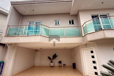 Sobrado &agrave; venda - 245m&sup2; - Jardim Sao Rafael I