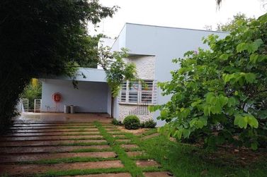 Casa &agrave; venda - 181m&sup2; - Condom&iacute;nio Conscienciol&oacute;gico Campo dos Sonhos
