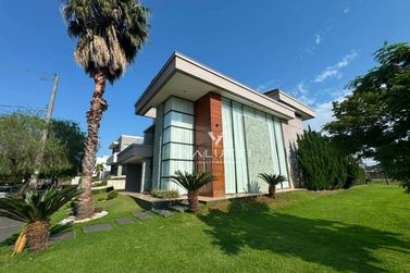 Sobrado &agrave; venda - 268m&sup2; - Condom&iacute;nio Terras Alpha II