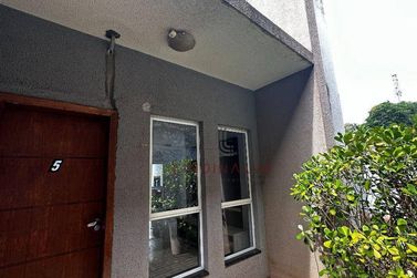 Sobrado para alugar - 82m&sup2; - Vila Yolanda