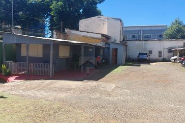 Terreno &agrave; venda - 1000m&sup2; - Centro