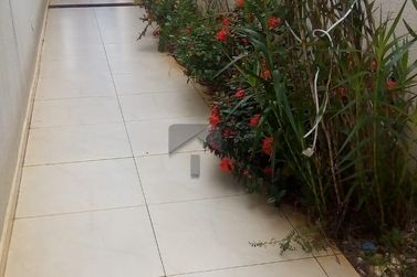 Sobrado &agrave; venda - 238m&sup2; - Yolanda