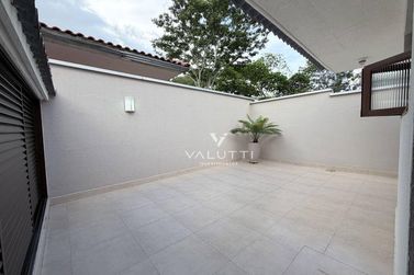Casa &agrave; venda - 388m&sup2; - Condom&iacute;nio Vila Residencial B