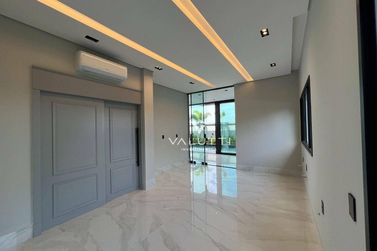 Sobrado &agrave; venda - 458m&sup2; - Condom&iacute;nio Eco Bella Vista