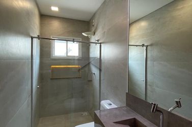 Casa &agrave; venda - 262m&sup2; - Jardim Bandeirantes