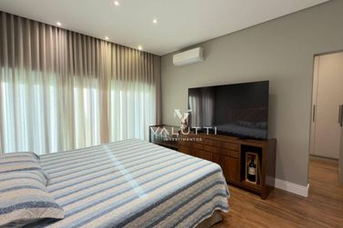 Casa &agrave; venda - 200m&sup2; - Condom&iacute;nio Villa Conscientia