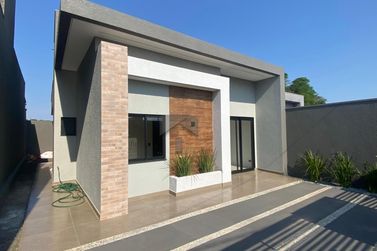 Casa &agrave; venda - 68m&sup2; - Tr&ecirc;s Pinheiros