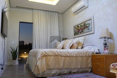 Casa &agrave; venda - 670m&sup2; - Tr&ecirc;s Fronteiras