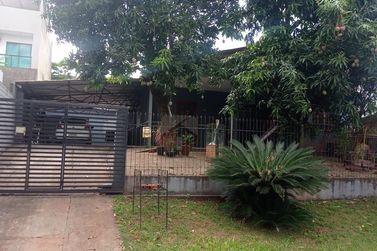 Casa &agrave; venda - 402m&sup2; - Jardim Am&eacute;rica