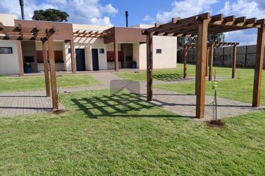 Terreno &agrave; venda - 300m&sup2; - Carim&atilde;