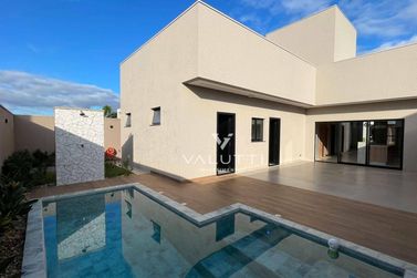 Casa &agrave; venda - 176m&sup2; - Condom&iacute;nio Residencial Safira