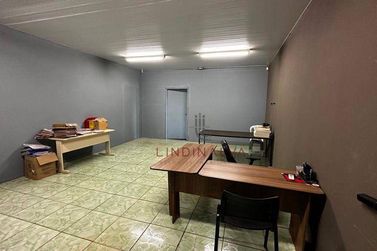 Sal&atilde;o Comercial para alugar - 960m&sup2; - Distrito Industrial