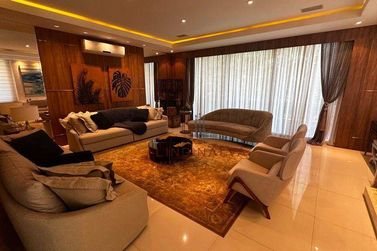 Sobrado &agrave; venda - 750m&sup2; - Condom&iacute;nio Residencial Castel Franco