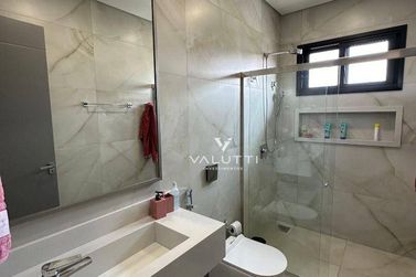 Sobrado &agrave; venda - 385m&sup2; - Condom&iacute;nio Horizontal Quinta do Sol