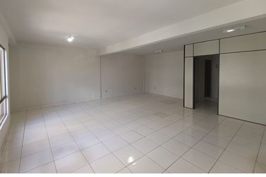 Sala Comercial para alugar - 64m&sup2; - Centro