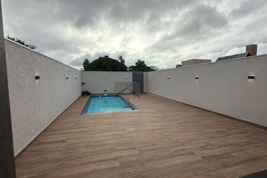 Sobrado para alugar - 240m&sup2; - Yolanda