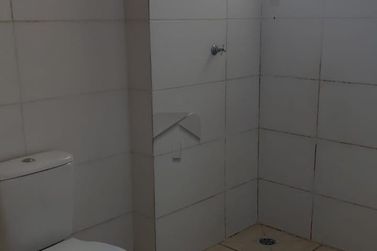 Apartamento para alugar - 43m&sup2; - Tr&ecirc;s Lagoas