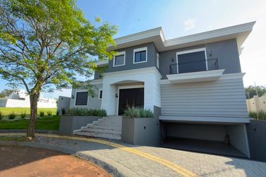 Sobrado &agrave; venda - 417m&sup2; - Condom&iacute;nio &Aacute;guas Claras