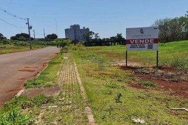 Terreno &agrave; venda - 1820m&sup2; - Jardim Polo Centro