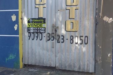 Terreno &agrave; venda - 1000m&sup2; - Centro