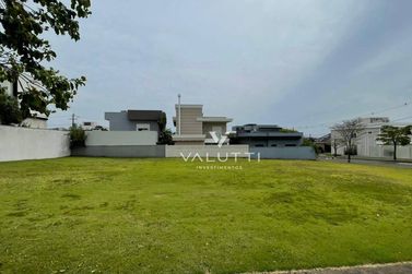 Terreno &agrave; venda - 300m&sup2; - Condom&iacute;nio Terras Alpha II