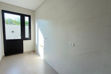 Sobrado &agrave; venda - 417m&sup2; - Condom&iacute;nio &Aacute;guas Claras