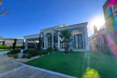 Casa &agrave; venda - 280m&sup2; - Royal Boulevard Yacht Residence e Resort