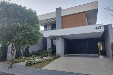 Casa &agrave; venda - 234m&sup2; - Bairro Bourgon