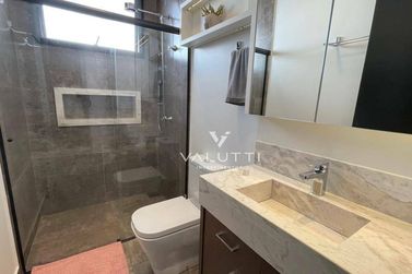 Casa &agrave; venda - 244m&sup2; - Condom&iacute;nio Arco de Paris