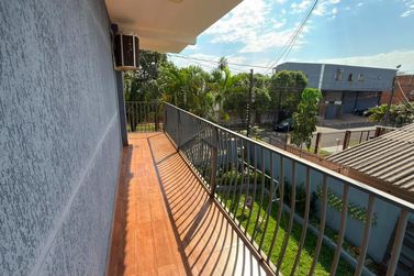 Sobrado &agrave; venda - 375m&sup2; - Porto Meira