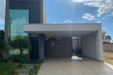 Casa &agrave; venda - 262m&sup2; - Jardim Bandeirantes