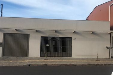 Casa &agrave; venda - 250m&sup2; - Profilurb II
