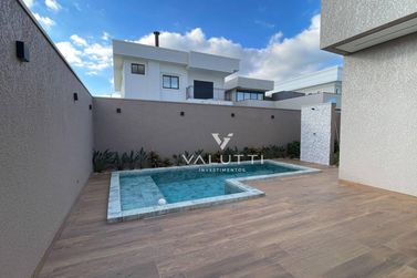 Casa &agrave; venda - 176m&sup2; - Condom&iacute;nio Residencial Safira