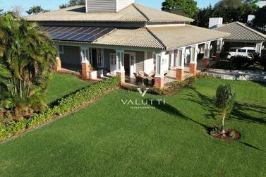 Casa &agrave; venda - 600m&sup2; - Condom&iacute;nio Chacara Natureza
