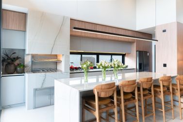 Casa &agrave; venda - 284m&sup2; - Carim&atilde;