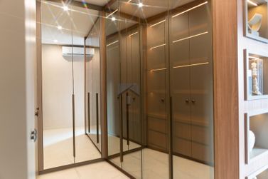 Casa &agrave; venda - 284m&sup2; - Carim&atilde;