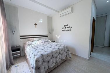 Casa &agrave; venda - 236m&sup2; - Condom&iacute;nio Arco de Paris