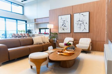 Casa &agrave; venda - 284m&sup2; - Carim&atilde;