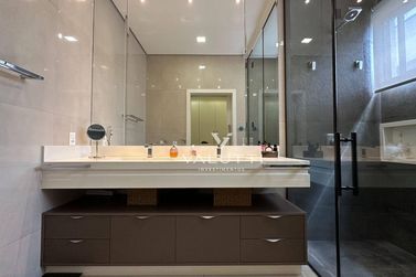 Casa &agrave; venda - 407m&sup2; - Condom&iacute;nio Residencial Reserva Igua&ccedil;u