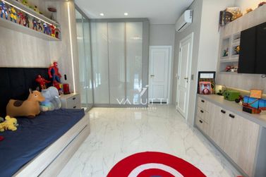 Sobrado &agrave; venda - 480m&sup2; - Condom&iacute;nio Residencial Vila A Park