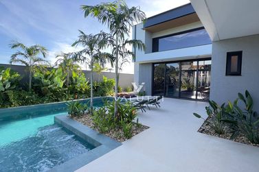 Casa &agrave; venda - 251m&sup2; - Royal Boulevard Yacht Residence e Resort