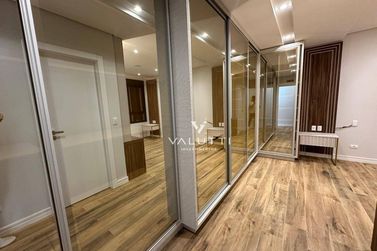 Apartamento &agrave; venda - 203m&sup2; - Edif&iacute;cio Residencial Liberty