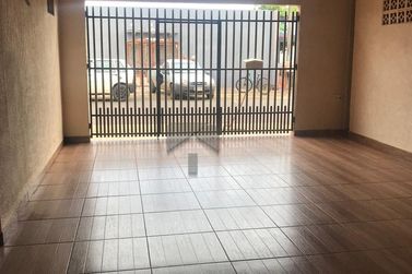 Casa &agrave; venda - 250m&sup2; - Profilurb II