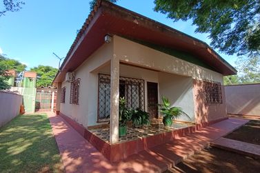 Ch&aacute;cara &agrave; venda - 150m&sup2; - Mata Verde